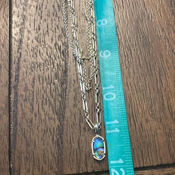 Kendra Scott Three Chain necklace - Picture 7 of 7